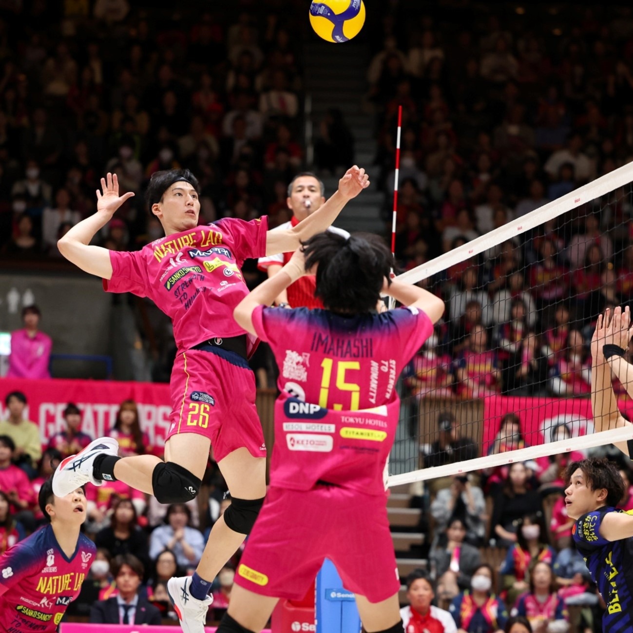 里奇·保罗：詹姆斯在四个位置联盟前五！哈登跟他能有三冠！